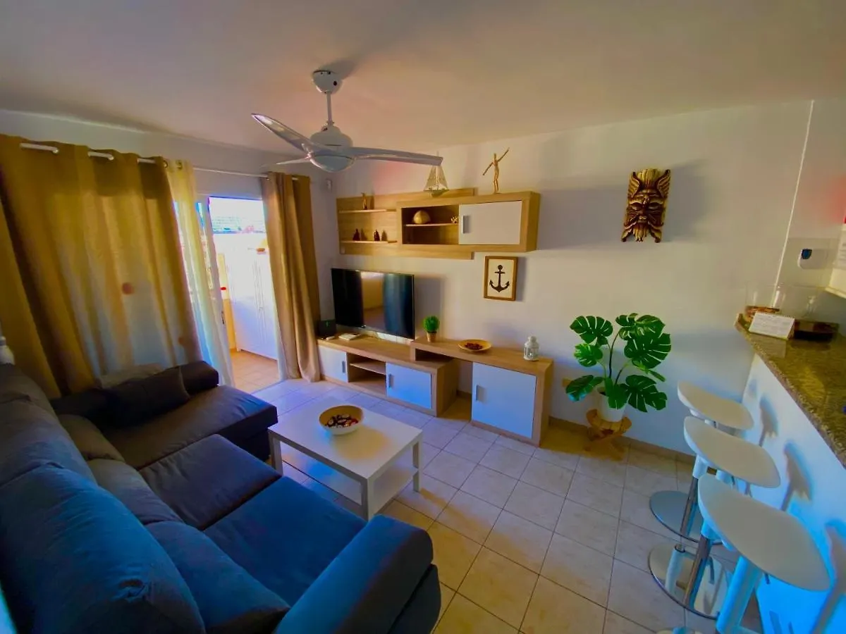 Bonito apartamento cerca del mar - Vivienda Vacacional Puerto de Santiago  0*, Puerto de Santiago (Tenerife) España